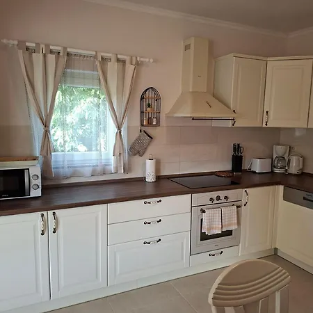 Apartament Dijana Palit