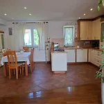 Apartament Dijana *