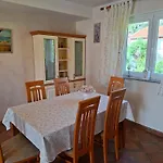 Dijana Apartament *